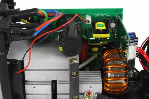 PROSTOWNIK SAMOCHODOWY 12V 24V Z ROZRUCHEM 400A PROSTOWNIK SAMOCHODOWY 12V 24V Z ROZRUCHEM 400A