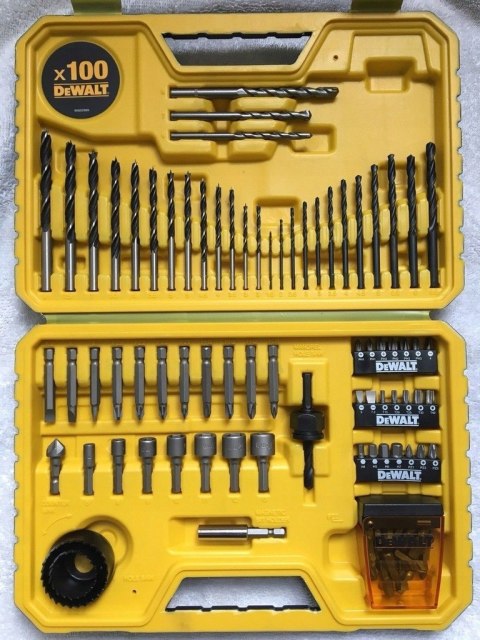 DEWALT ZESTAW WIERTEŁ I BITÓW 100cz.