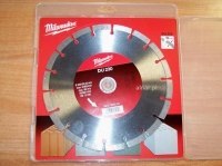 MILWAUKEE TARCZA DIAMENTOWA SEGMENTOWA DU 230mm