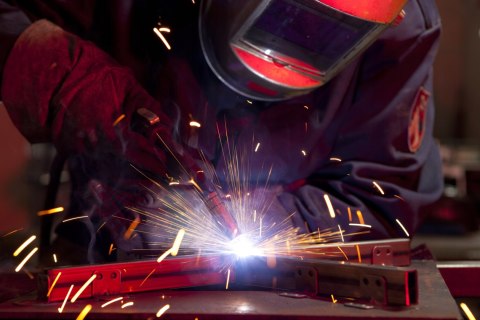 SPAWARKA INWERTOROWA MIGOMAT PÓŁAUTOMAT IDEAL PRAKTIK MIG 140 SYNERGIC LED