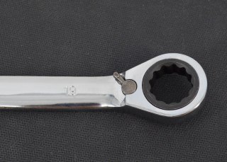 AWTOOLS KLUCZE PŁASKO-OCZKOWE Z GRZECHOTKĄ KOMPLET 8 szt. 8-22mmZ PRZEŁĄCZNIKIEM