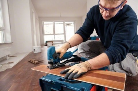 BOSCH WYRZYNARKA 650W GST 90 BE
